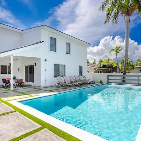 Luxury 5Br & 3Ba Villa Walk To Hollywood Beach